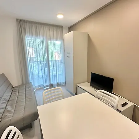 Apartman Pool Flat 400m From Bibione