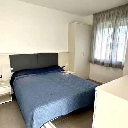 Pool Flat 400m From *